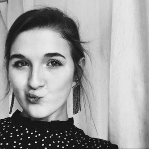 Meet your Posher, Ivy